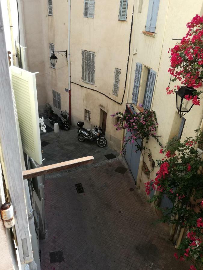 Blue Palm Apartment Hyères Exterior foto
